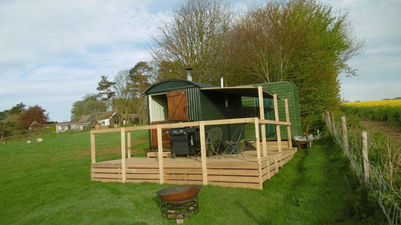 Hotel Shepherd'S Hut à Blandford Forum Extérieur photo